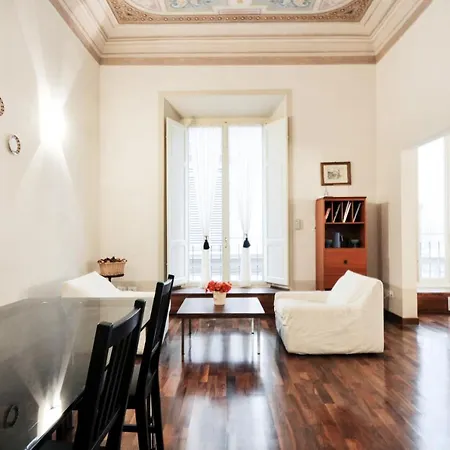 Tornaquinci Palace *