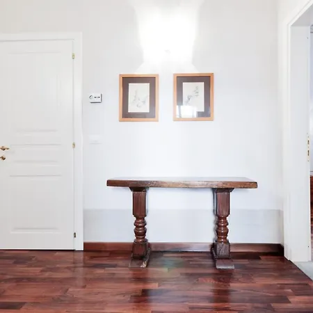 Apartment Tornaquinci Palace Florence
