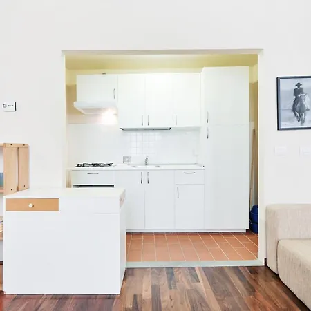 Apartment Tornaquinci Palace