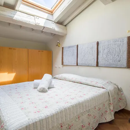 Tornaquinci Palace Apartmán Florencie